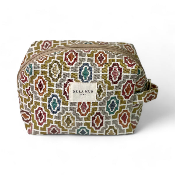 Medium size Fin Toiletry Bag
