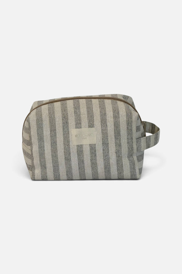 Medium Lugris Toiletry Bag
