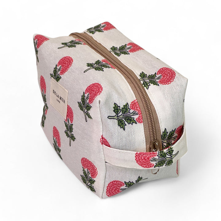 Medium size Amar Toiletry Bag