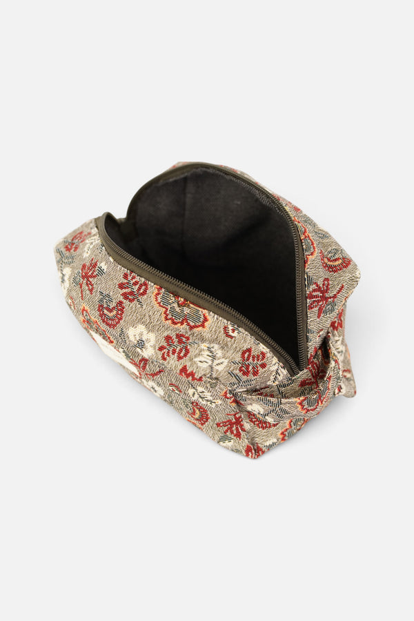 Nira Medium Toiletry Bag