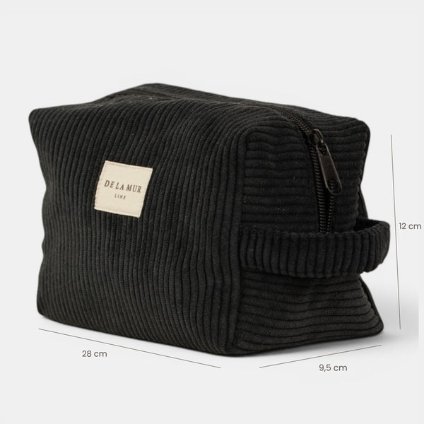 Neceser mediano Nit, estampado en negro, blanco, vista en uso — De La Mur