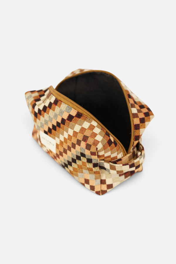 Medium Pier Toiletry Bag