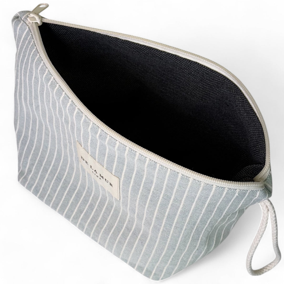 Amar Toiletry Bag