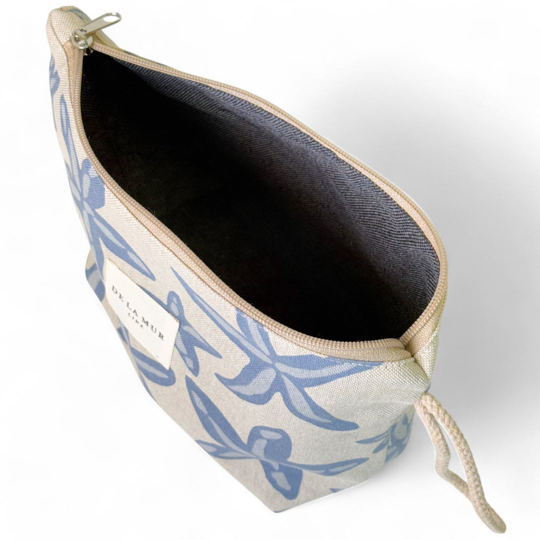 Amar Toiletry Bag