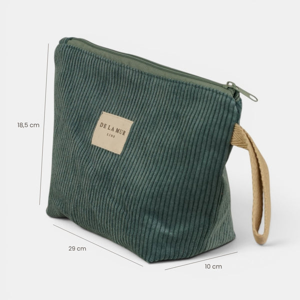 Neceser Jade, acabado verde jade, vista en uso — De La Mur
