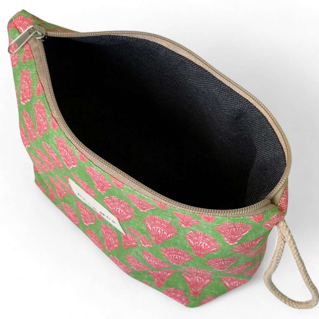 Amar Toiletry Bag