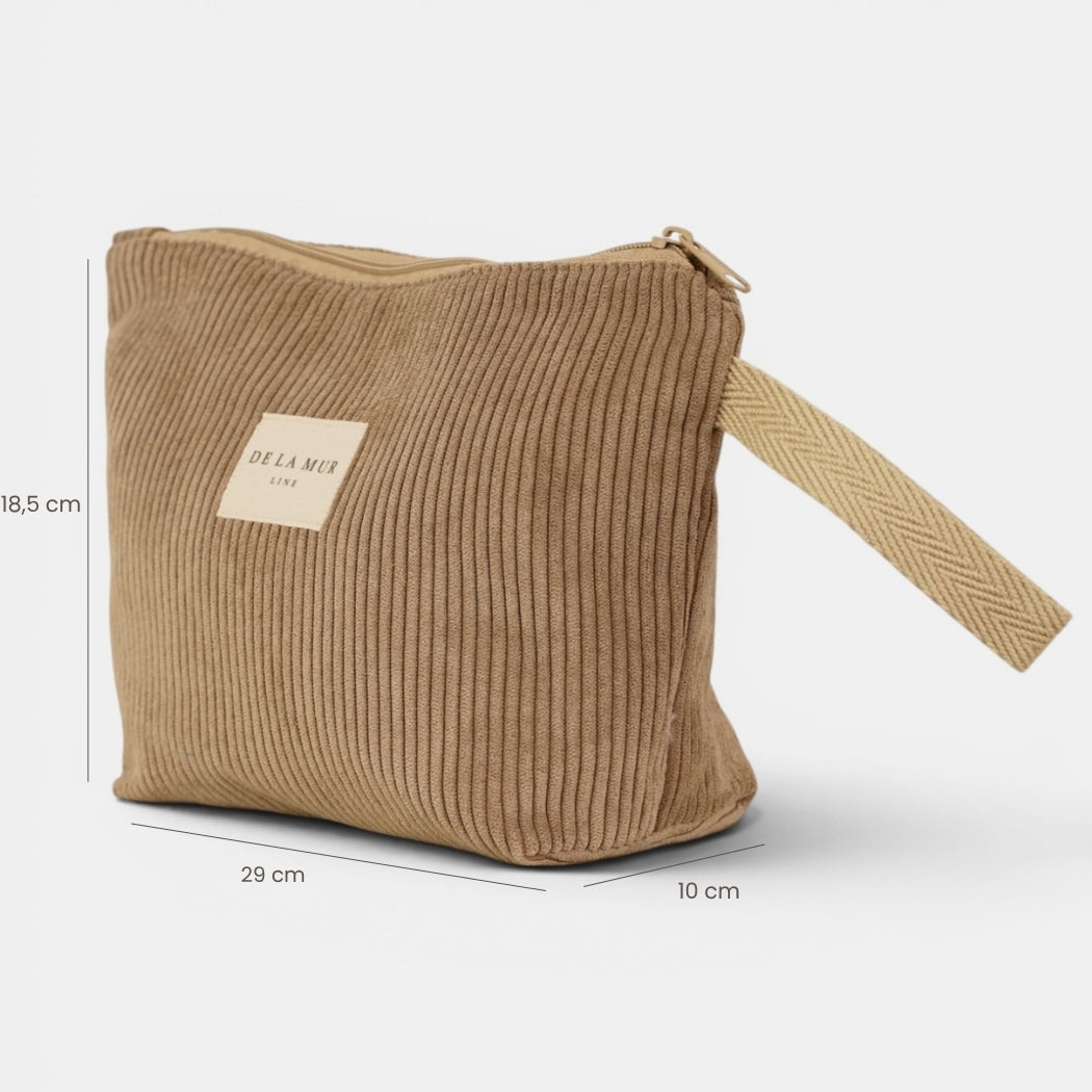 Neceser Toast, estampado en blanco, marrón, naranja, vista en uso — De La Mur
