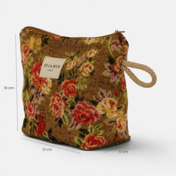 Neceser Esme, estampado en blanco, naranja, terracota, vista en uso — De La Mur