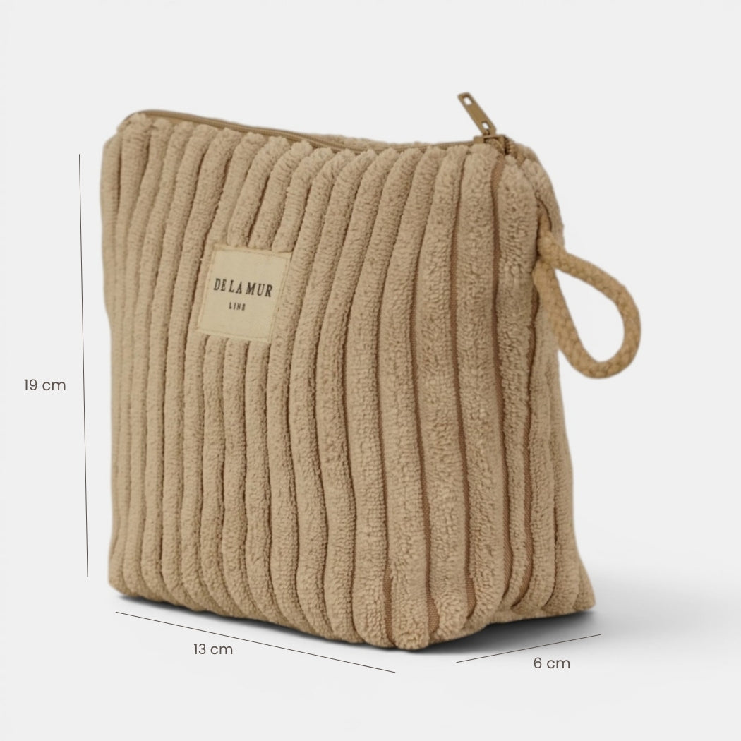 Neceser Moka, estampado en blanco, marrón, beige, vista en uso — De La Mur