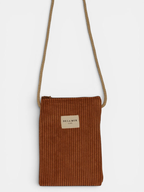 Bolsito porta móvil Barro, estampado en terracota, blanco, marrón, vista frontal — De La Mur