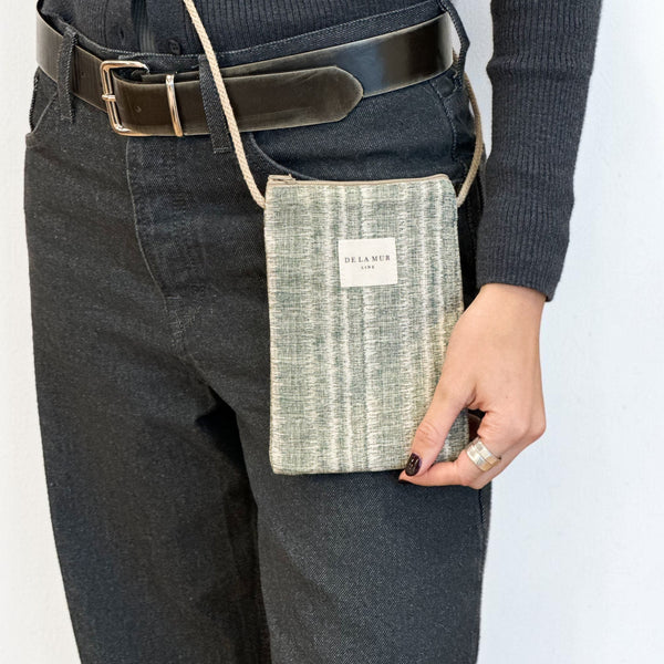 Ipes Mobile Phone Bag