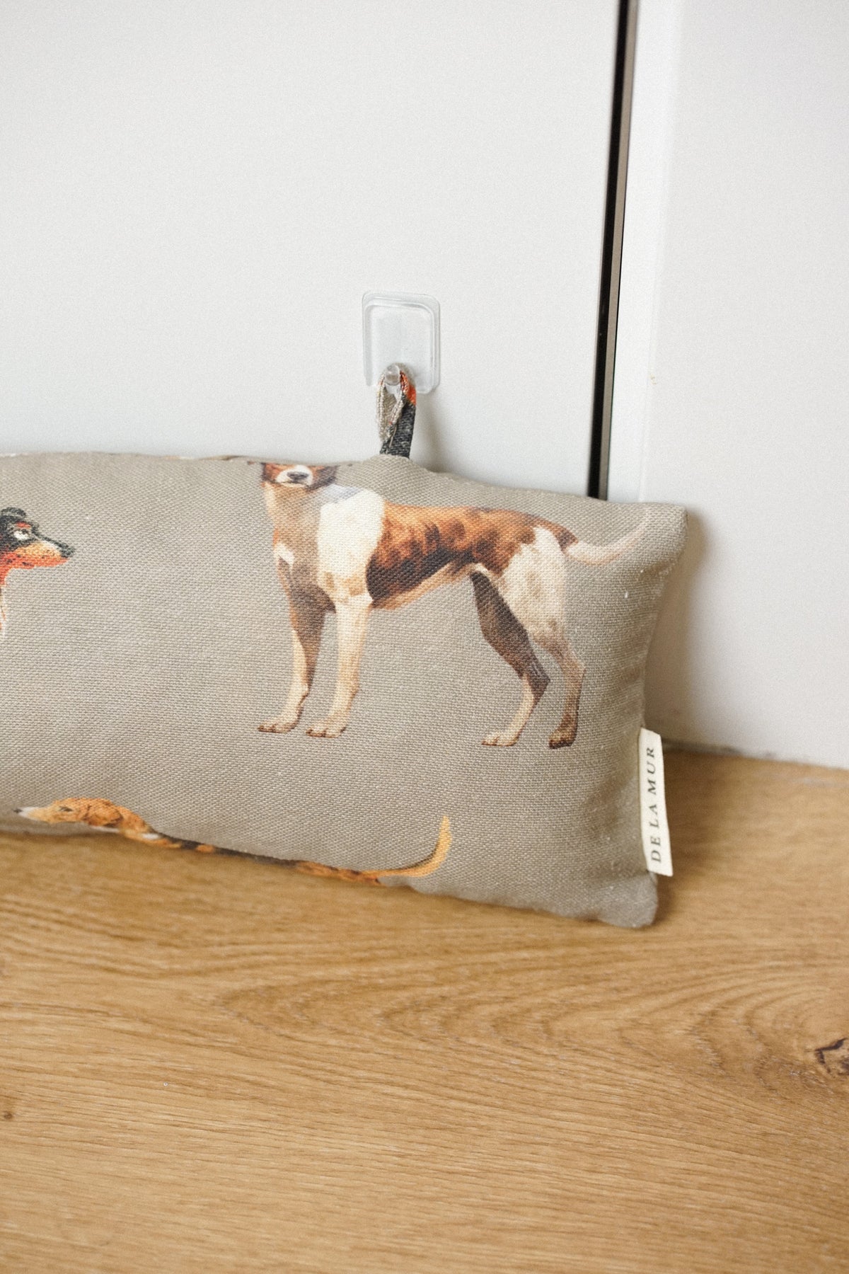 Cortavientos Dog