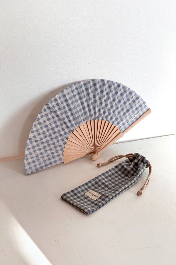 Abanico y Funda Brisa