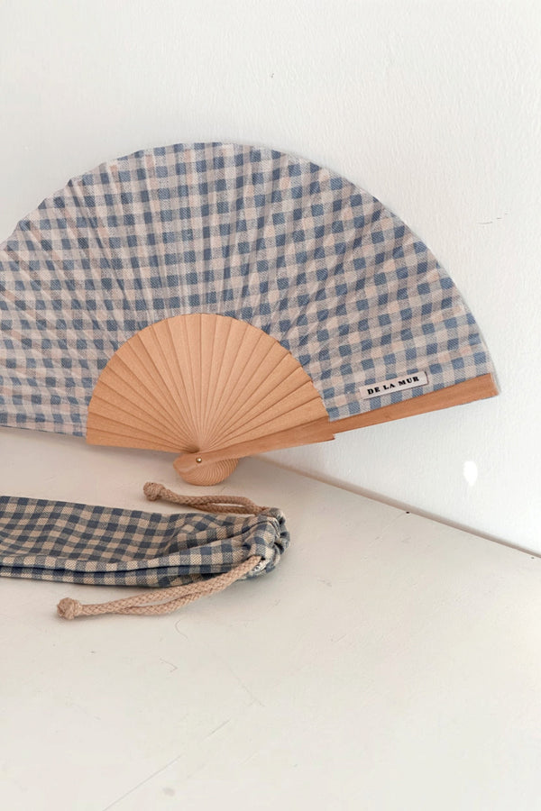 Abanico y Funda Brisa