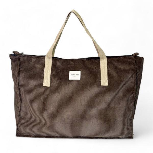 Bolso Xoc, estampado en marrón, rojo, gris, vista frontal — De La Mur