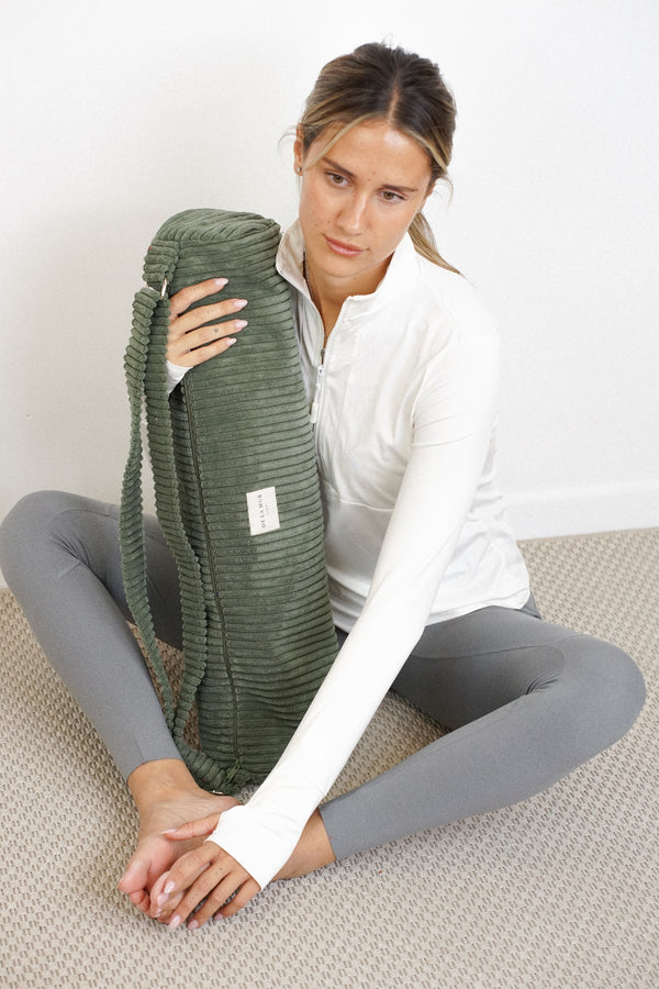 Bolso Musgo, acabado verde musgo, vista frontal — De La Mur