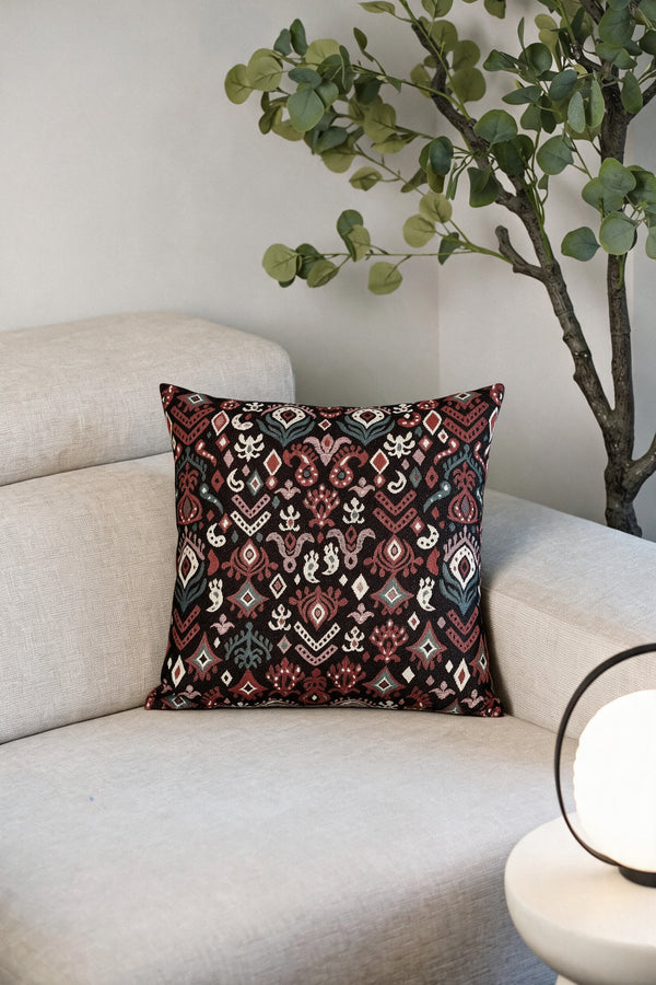 Duba Pillow Cover