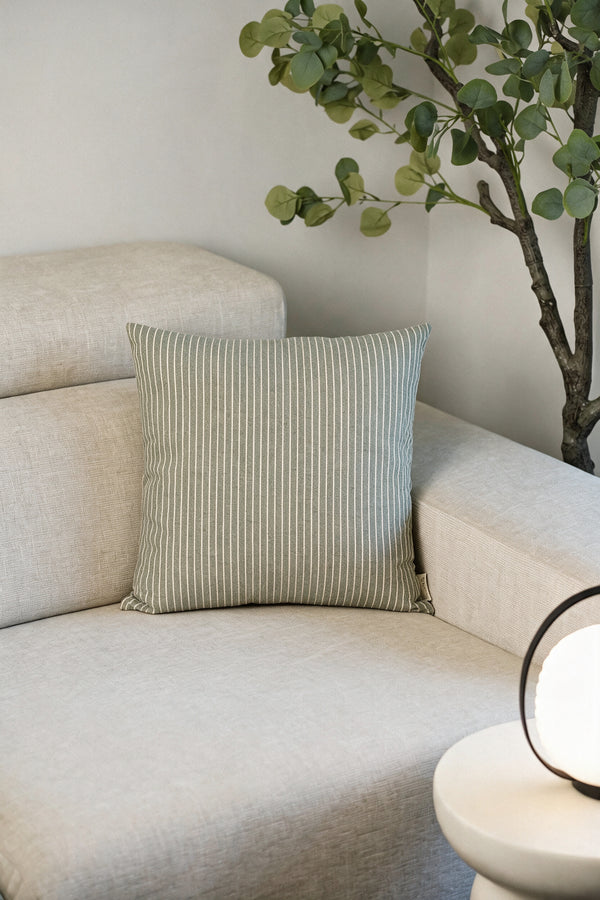 Perla Pillow Cover