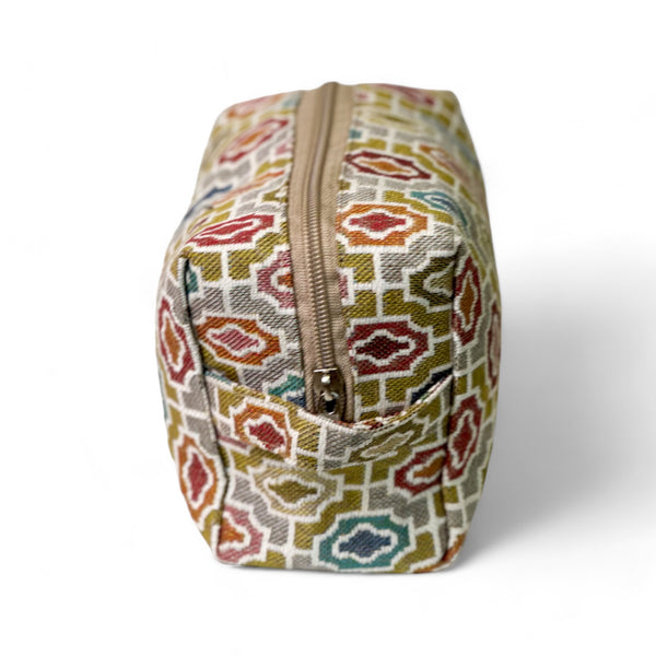 Medium size Fin Toiletry Bag