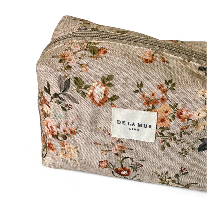 Medium size Liber Toiletry Bag